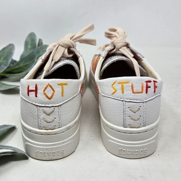 SOLUDOS Ibiza Embroidered Flame Hot Stuff Sneakers Size 7.5 - Picture 4 of 10